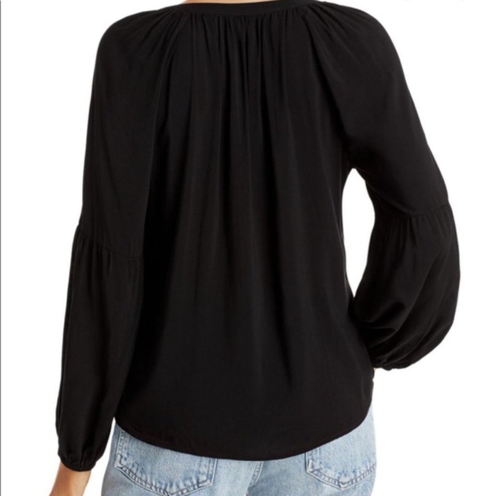 Rails Mirabelle Oversized Black Top Nwt - image 3